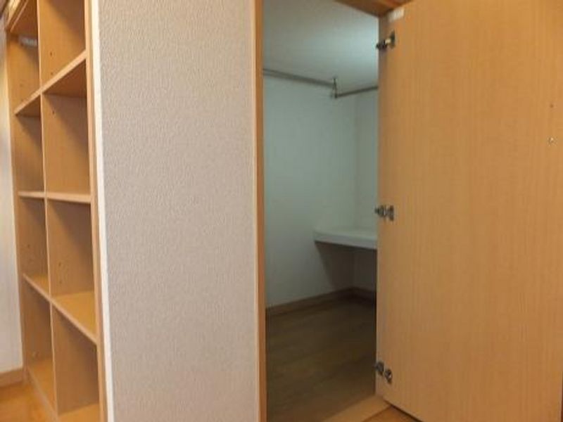 レオパレスシエル 収納