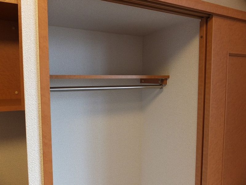 レオパレスカンナ 収納