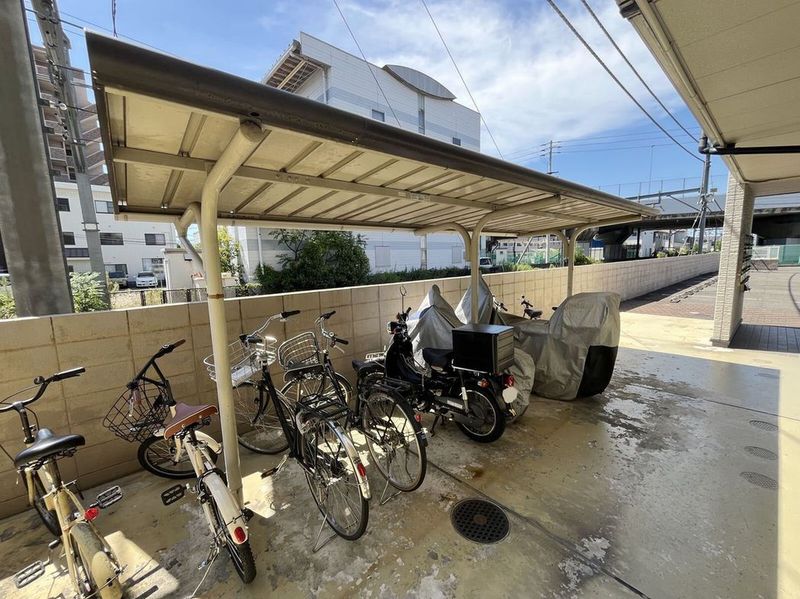 レオパレス松山保免 共用部分