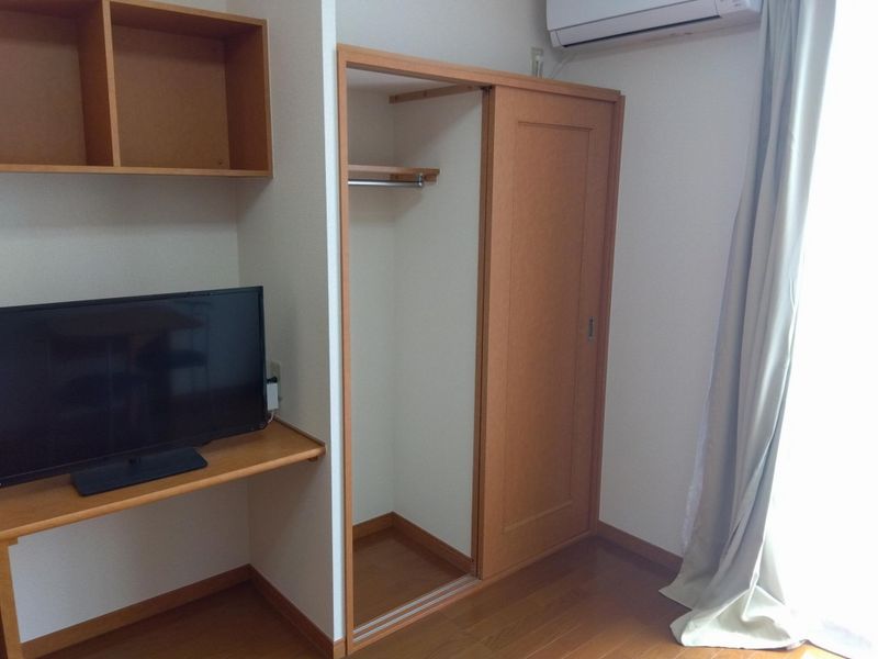 レオパレスハーモニー 収納