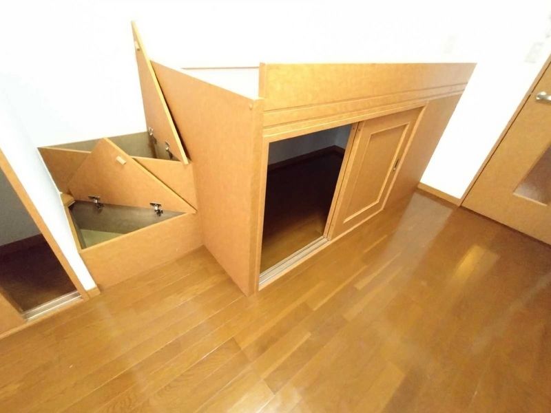 レオパレスグリーンヒル 収納