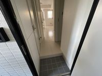 レオパレスエクセルカーサ平和台 玄関