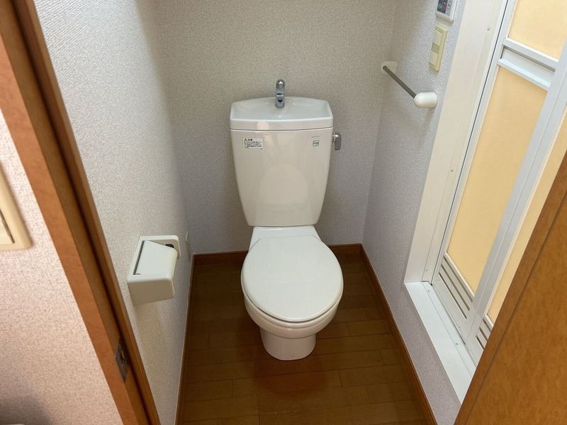 レオパレスピーヌス トイレ