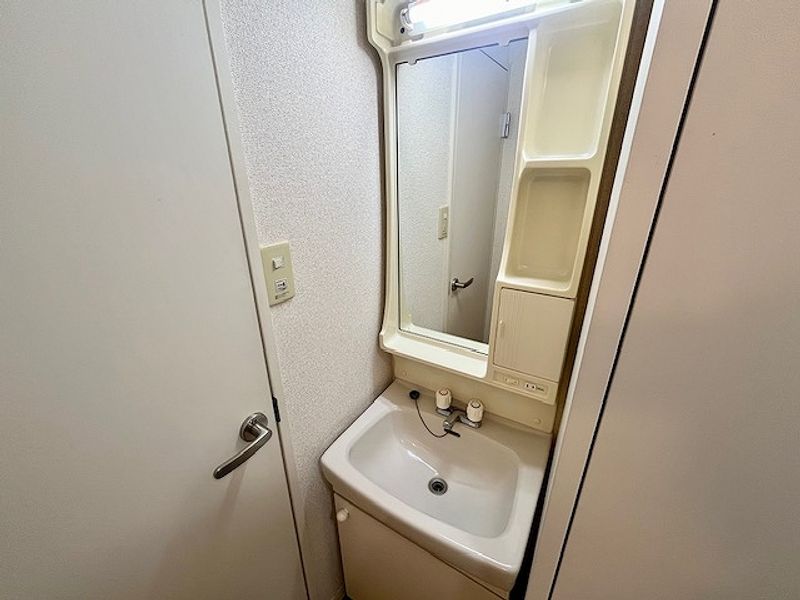 レオパレスヴィレッジ 洗面台