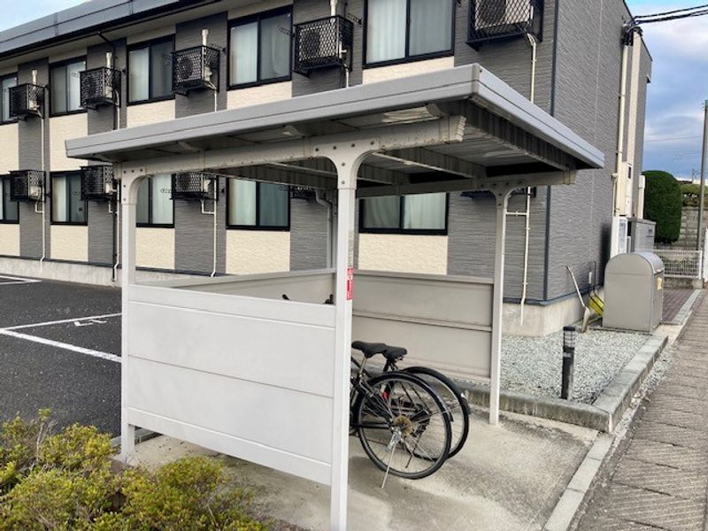 レオパレスＮ　フロント 共用部分