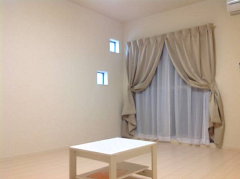 CLEINO Welder Sasame Living room