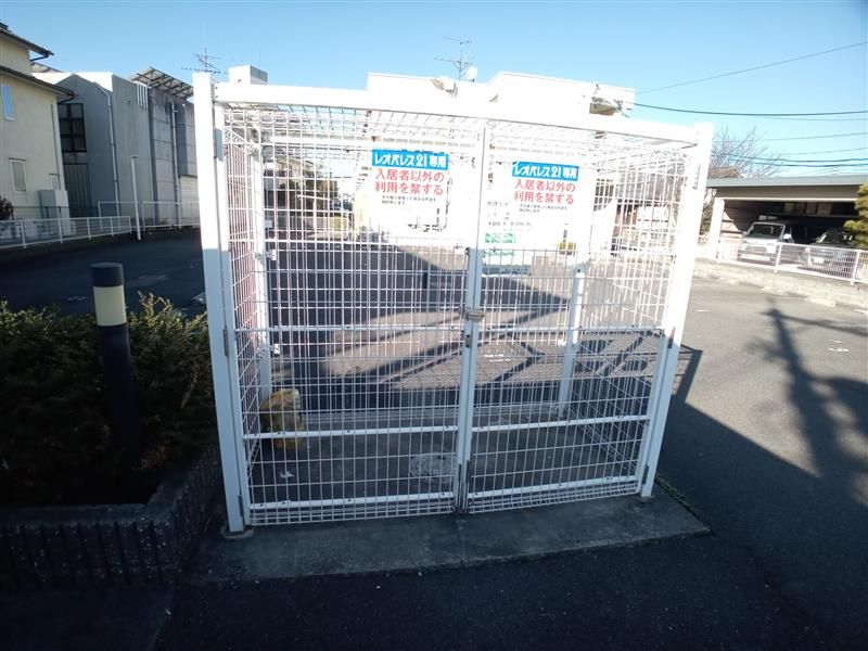 レオパレスラティエーラ１ 共用部分