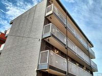 レオパレスサザンカ 外観