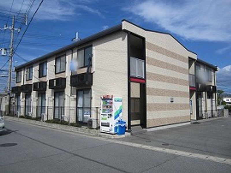 レオパレスＢｅ　Ｔｏｗｎ バルコニー
