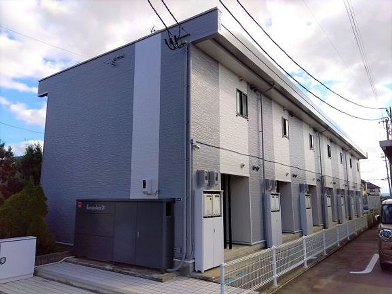 レオパレスカーム 外観