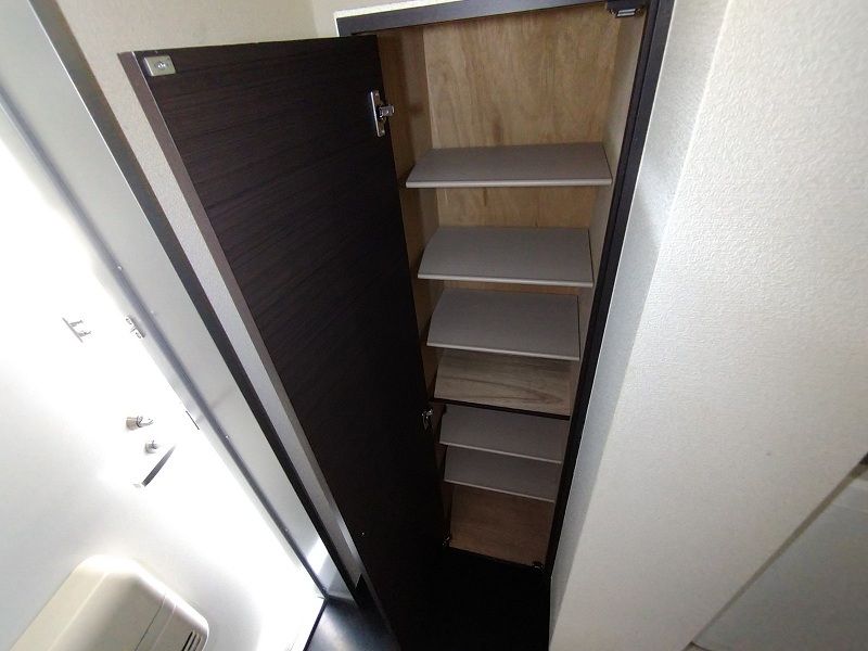 レオネクスト赤堤グランデ 玄関
