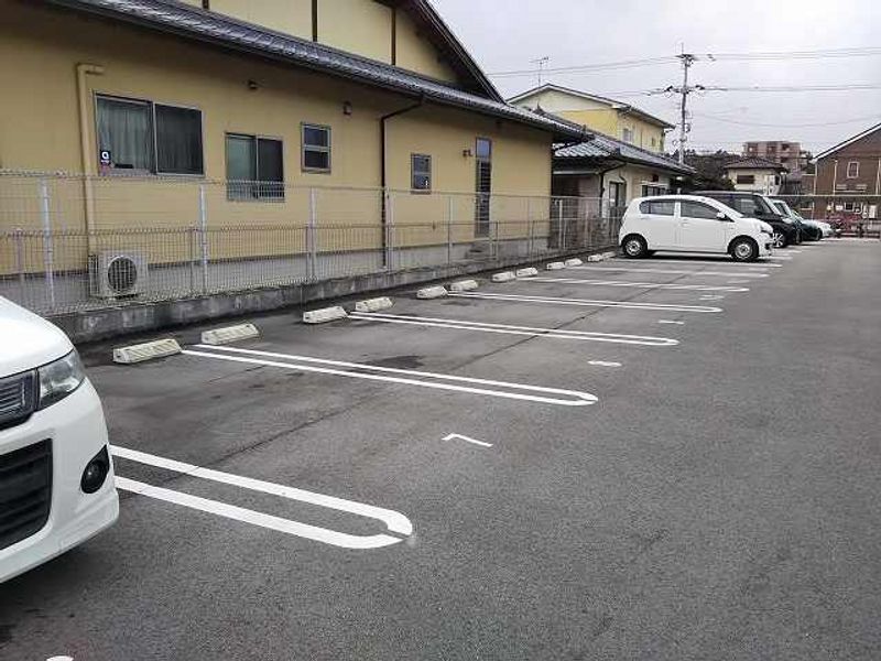 ミランダＭｙやまが　グランツ 駐車場