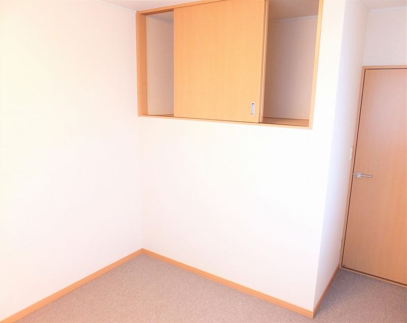 レオパレス辺屋新田 収納