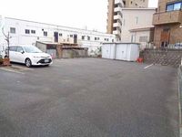 レオネクストセジュール 駐車場