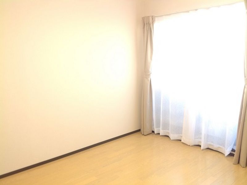 クレイノフェリーチェ 居間