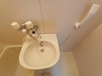 レオパレスレジデンス新石切 洗面台