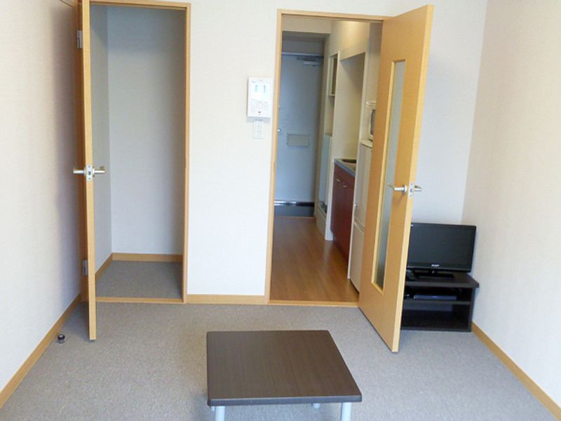 レオパレスときわマンションⅡ 居間