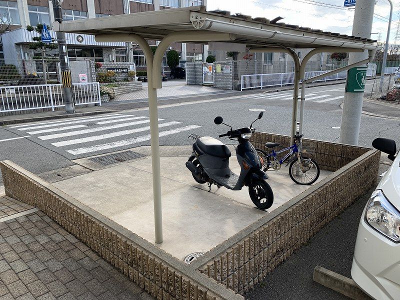 レオネクストエムズ　華 共用部分