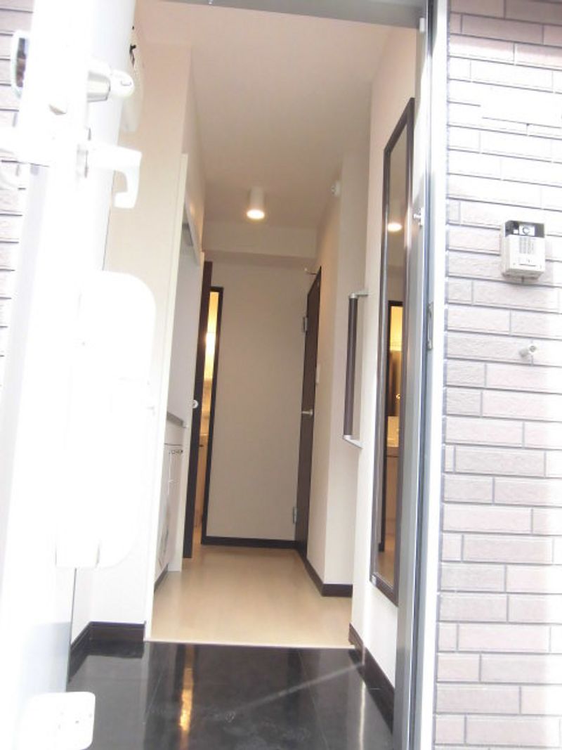 LEONEXT Edel Heim Lối vào