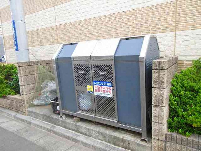 レオパレスバルミィウインド 共用部分