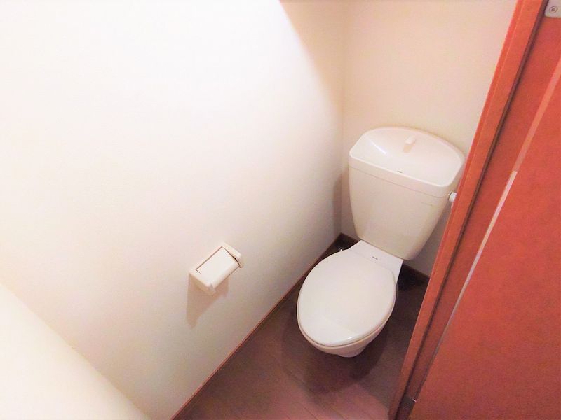 レオパレスソレーユ トイレ