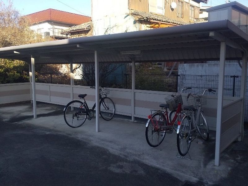 レオパレスフォンティーヌ　南 共用部分