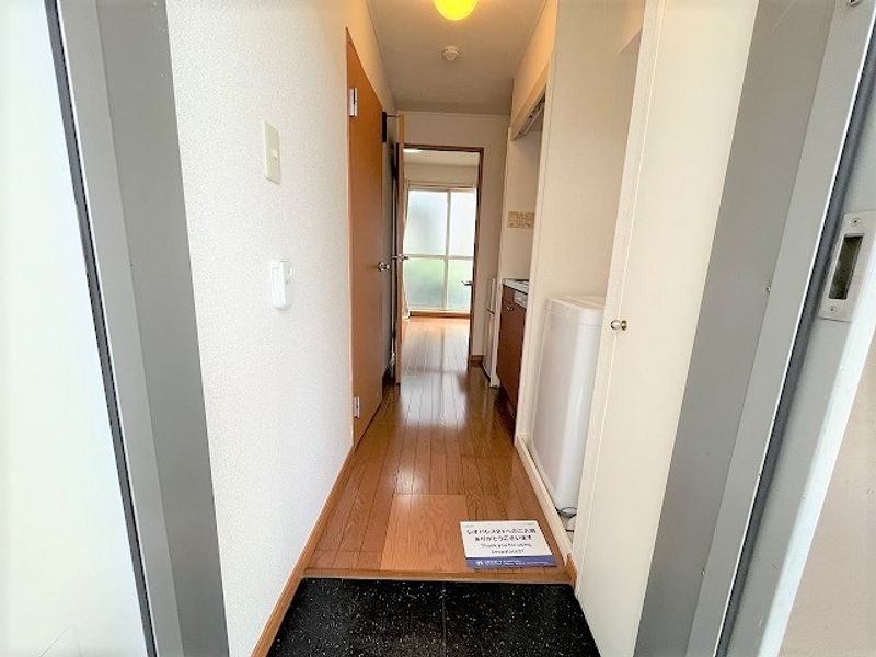 レオパレスＰｉｓｔａＢ 玄関