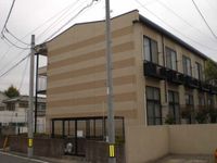 レオパレスセントラルトワード 外観