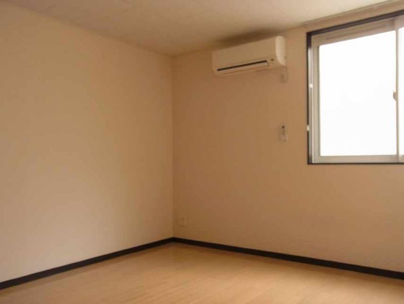 レオネクスト屋敷添 居間