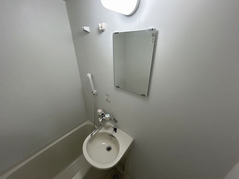 LEONEXT Principal Nakano 세면대