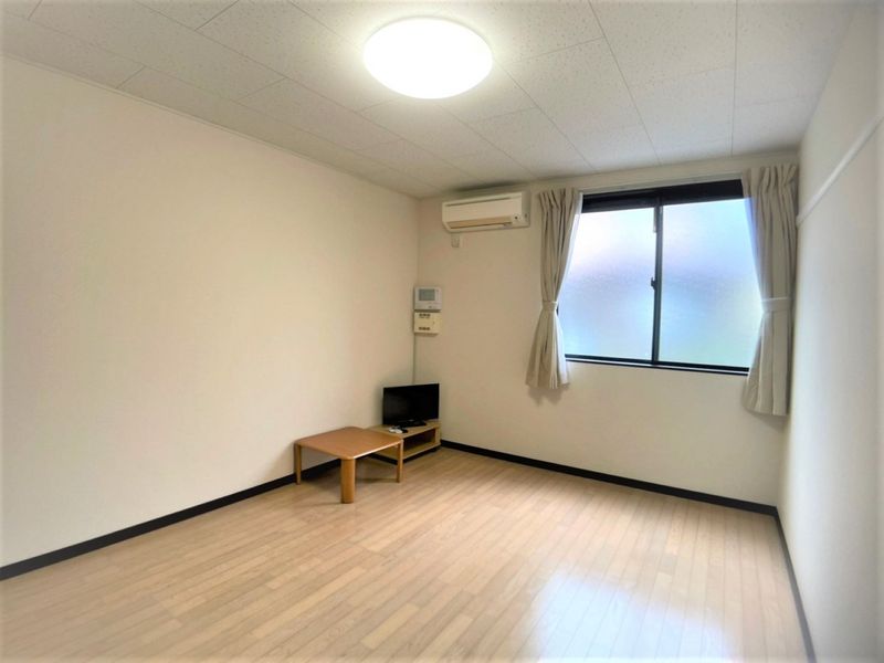 レオネクストポッポ 居間