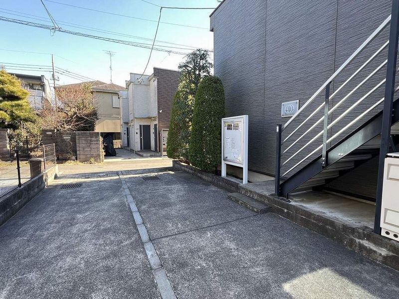 レオパレスパサージュⅡ エントランス