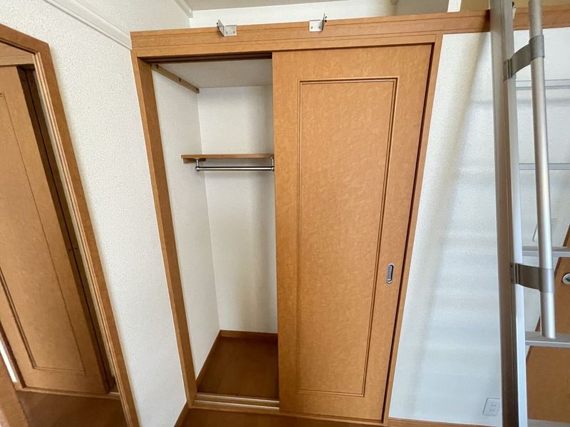 レオパレスＯＹＡＢＵ 収納