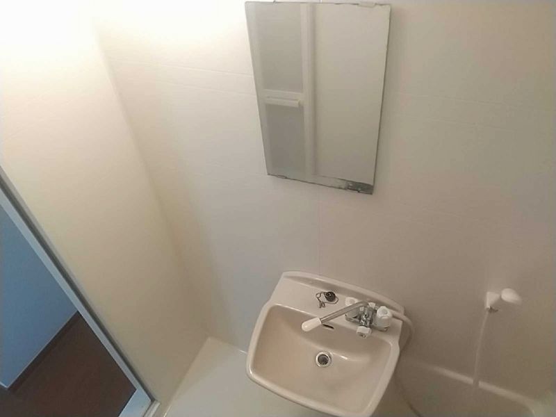 レオパレス雷塚Ⅱ 洗面台