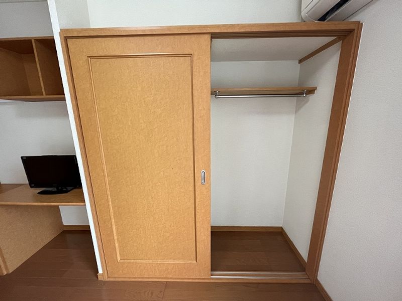 レオパレスサンエイ 収納