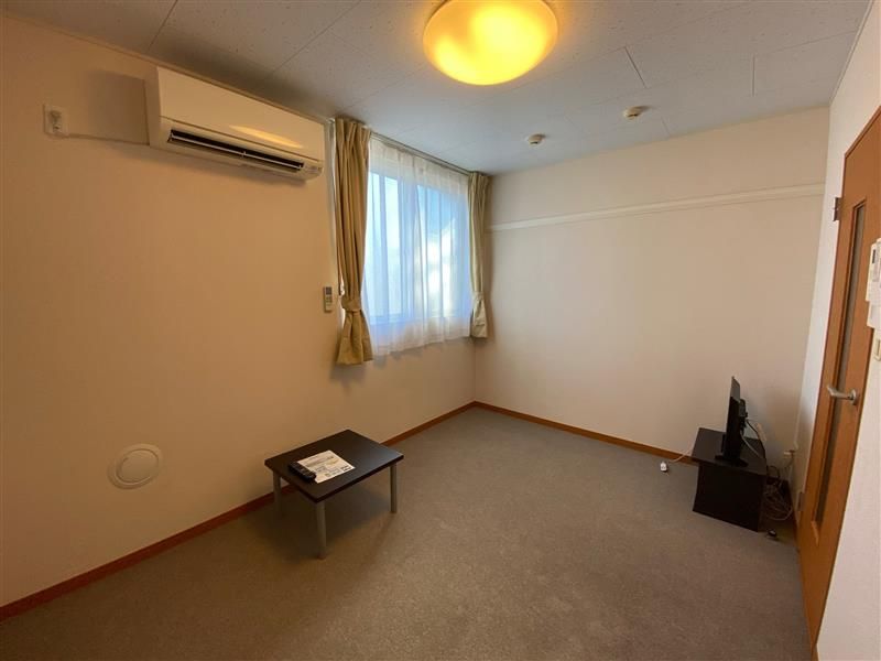 レオパレスヴァンベールⅡ 居間