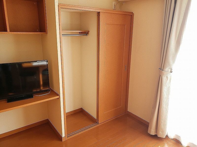 レオパレス椎名 収納