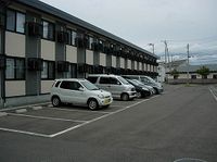 レオパレス長橋台Ⅰ 駐車場