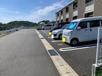 レオネクストエクレール 駐車場