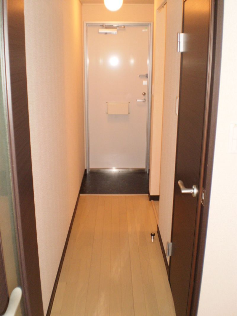 レオネクストＣＣＤ泉町 玄関