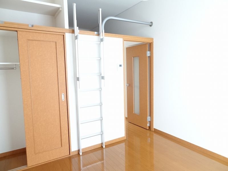 レオパレス小枝 居間
