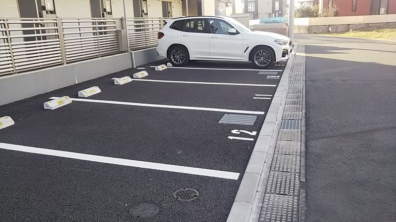クレイノそれいゆ木更津 駐車場