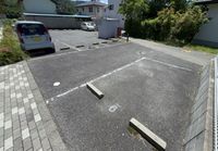 レオパレスすずらん 駐車場