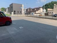 レオパレスウエル 駐車場