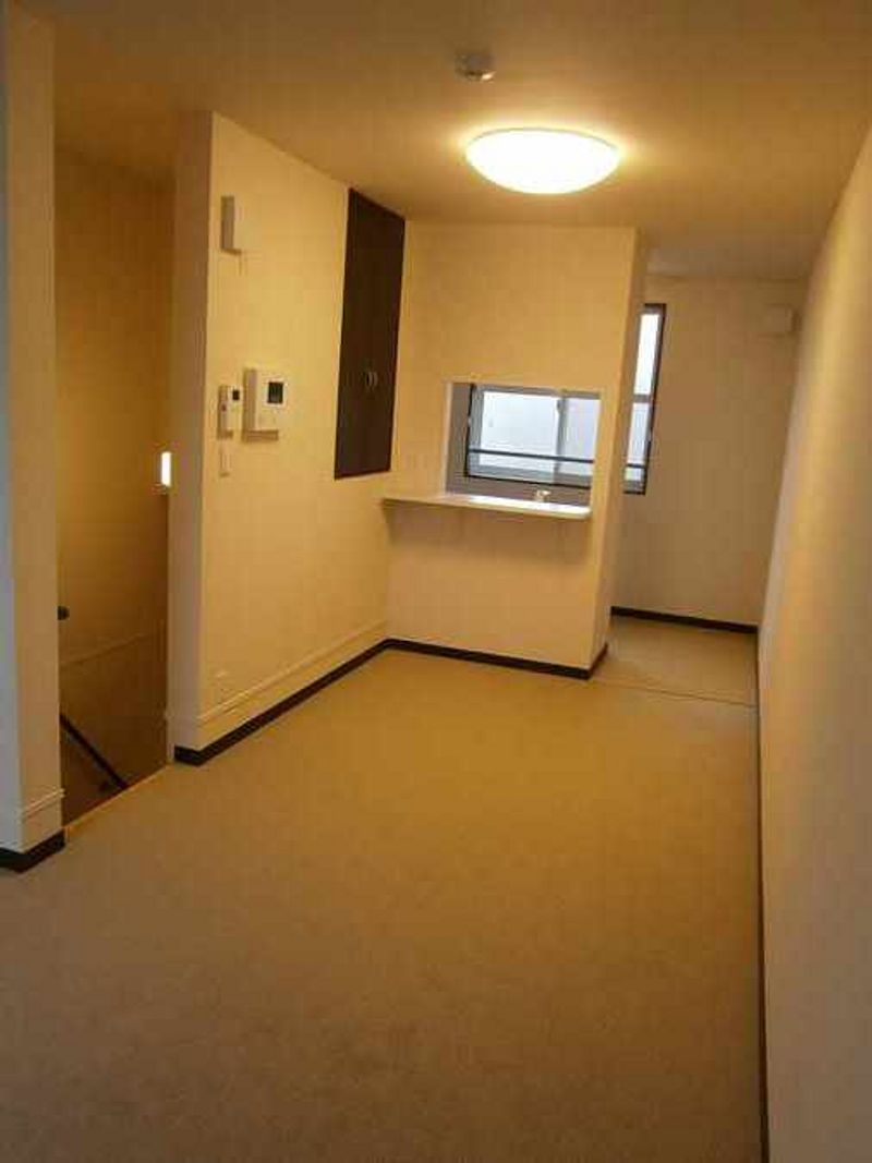 レオネクストソレイユ岡本 居間