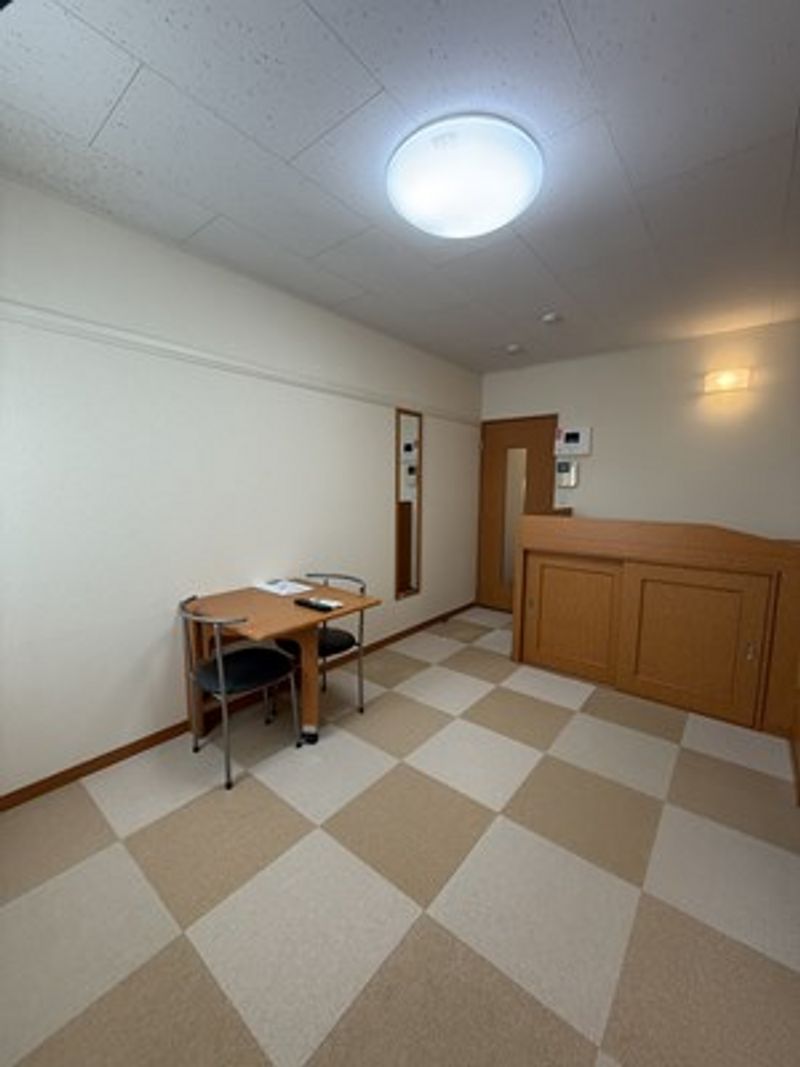 レオパレスＺＡＭＡ 居間