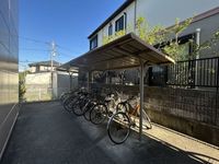 レオパレスｐｉｎｅ　ｃｒｅｓｔ 共用部分