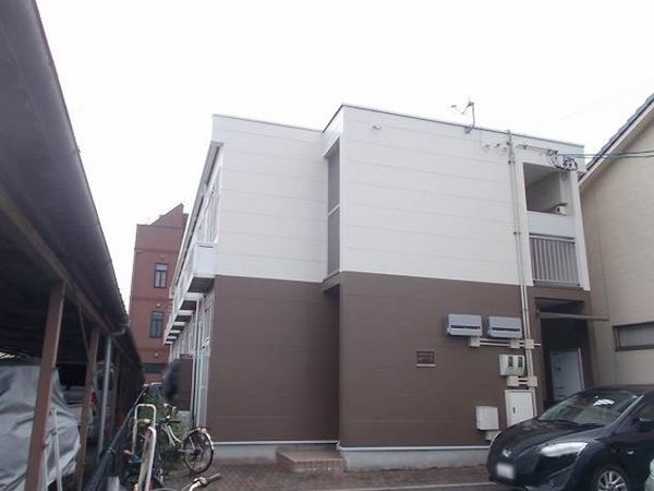 レオパレス松浜 外観