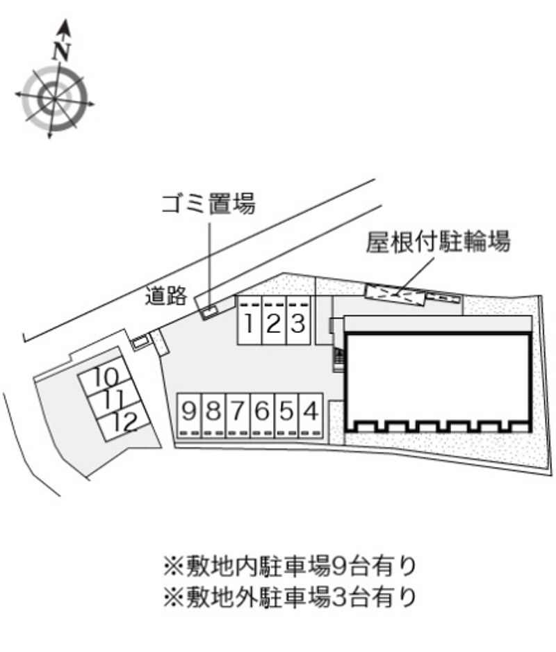 レオネクストルミエールⅡ 駐車場