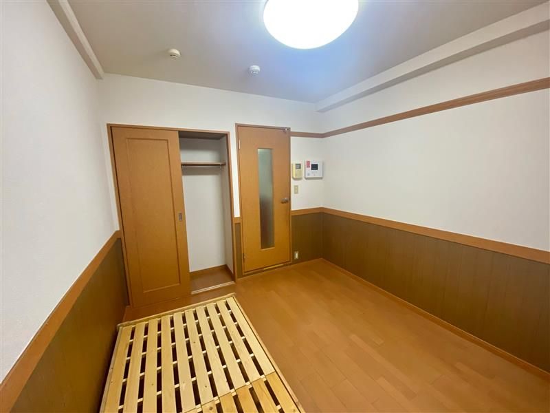 レオパレスＩＫＥＢＵＫＵＲＯ 居間